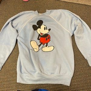 Cozy vintage disney sweatshirt